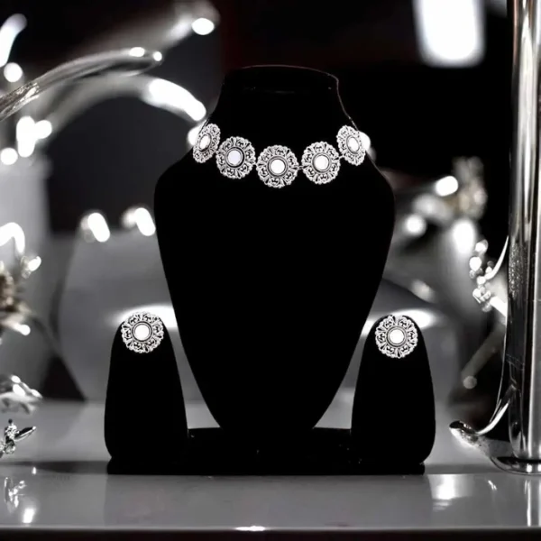 Floral Disc Oxidized Necklace Set